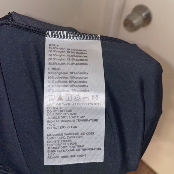 Women's Athletic One Piece Swimsuit Back Zip Retro High Neck Training Size Small - Picture 9 of 15